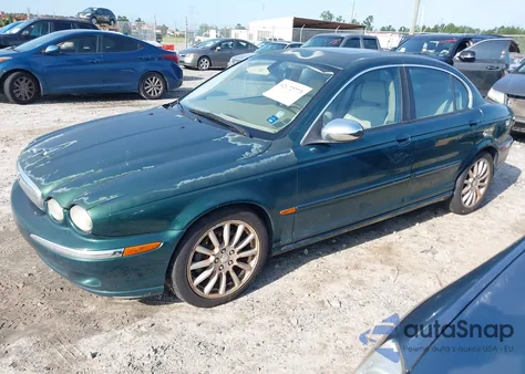 2005 Jaguar X-Type 3.0 z USA, uszkodzony, nr VIN SAJWA51A65WE46982